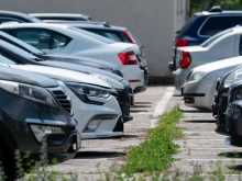 Автопазарът в ЕС расте въпреки кризата, хибридите го превземат