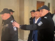 Кметовете на Сунгурларе и Белица искат да излязат от ареста