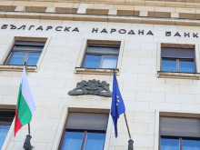 БНБ търси стипендианти: Ще стимулира трима студенти с между 383 и 511 евро на месец