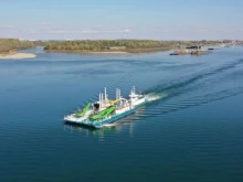 Георги Пеев настоява Унгария да осигури коридори за блокираните български кораби по Дунав