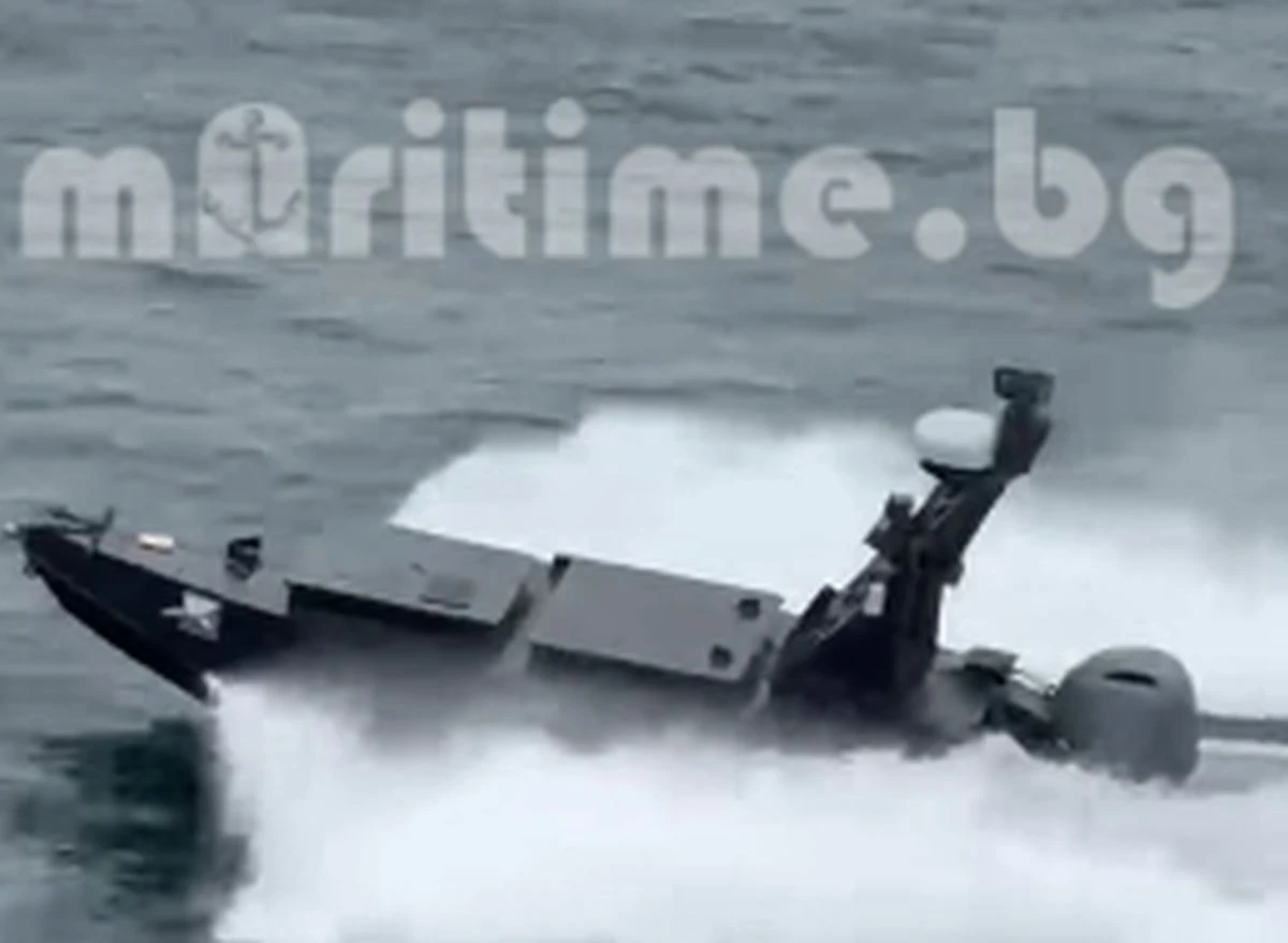 Maritime: Появиха се кадри от атаката с морски дрон срещу CONTSHIP JET