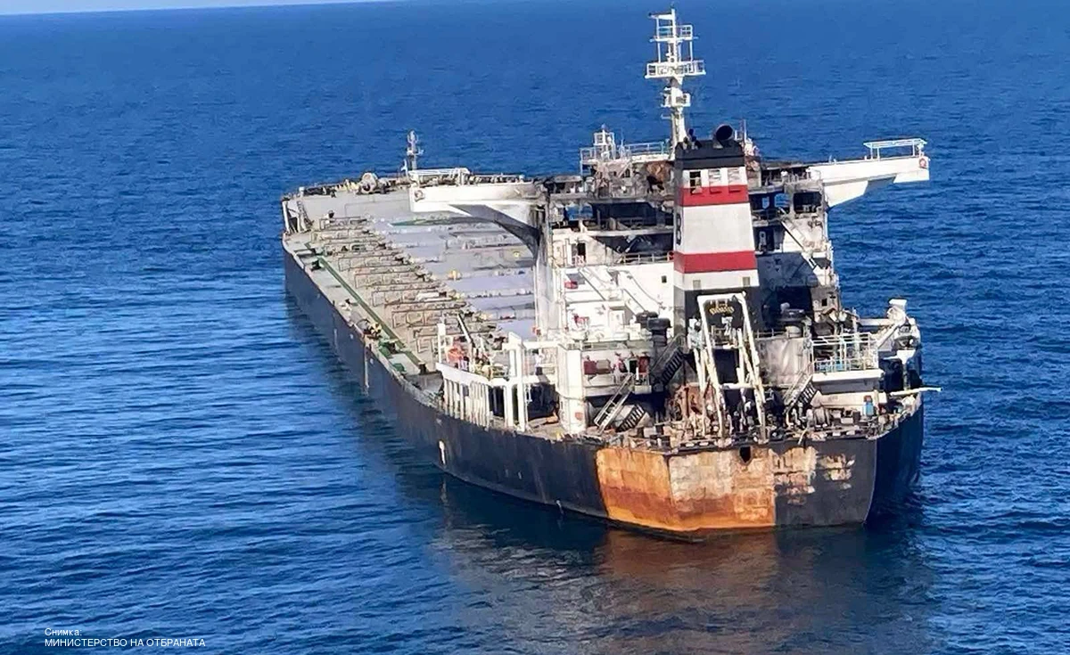 Изследват морската вода в пет пункта по Черноморието