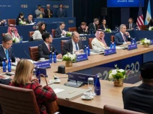 Лавров разговаря с Марко Рубио на Г-20