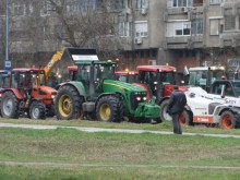 150 трактора потеглят към Пловдив