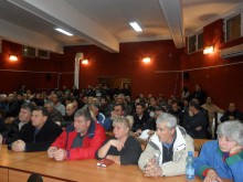 Депутати от ГЕРБ, земеделци и експерти дискутираха в Съединение Закона за стоковите борси
