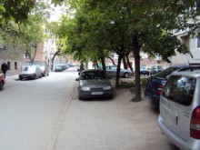 Правят подземни паркинги под дворове на пловдивски училища?