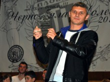 "Черно-бялата" Коледа короняса отново Здравко Лазаров за N1 в Локо през годината