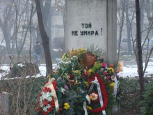 Тотев: Всички трябва да бъдем последователи на Христо Ботев