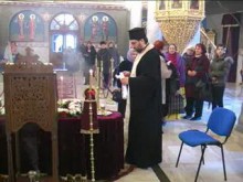 В Пловдивската епархия продължават богослуженията пред мощите на светци