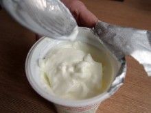 Лъжат ни с диетично кисело мляко