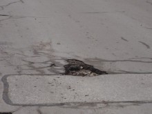 Започва запълването на улични дупки в район "Централен"