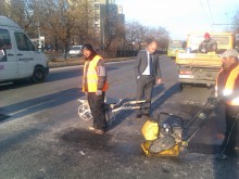Приоритетно запълват дупките по основните булеварди в "Тракия“