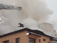 Общината настанява пострадало при вчерашния пожар семейство