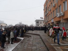 Съединение се сбогува с кмета Евгений Маринчешки