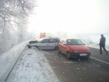 Само за 7 часа днес - 18 катастрофи с материални щети!