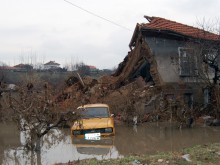 Още дузина язовири са бомби със закъснител