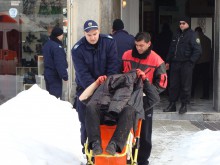 Без опасност за живота е пострадалият в кървавата драма от днес
