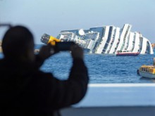 Трагедията с "Коста Конкордия" се разраства, намериха още 4 тела