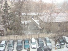 Зимата не иска да си ходи - пак заваля сняг
