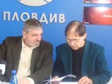 Искат оставките на интелектуалци заради паметника на Филип Македонски