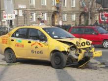 Неправилно изпреварване е предизвикало катастрофата край Пловдив