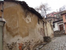 Бутат опасните къщи в Стария град и "Централен"