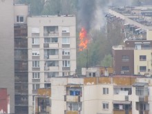 Голям пожар избухна в Кючук Париж тази вечер