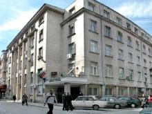 Задържаха извършител на грабежи