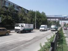 Градът се задъхва от автомобили