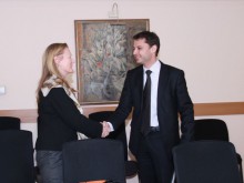 Делян Добрев: България следва норвежкия модел на електроенергийна борса