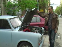 Пловдивчанин превърна трабант в електромобил