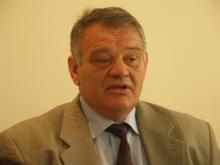 Дъщерята на Алексей Скурлатов пристига за честванията на Альоша
