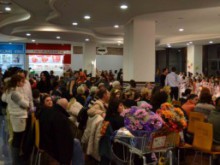 Ученици от цялата страна показват колажи в Дома на художниците в Пловдив