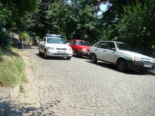 Титюков и Валя Балканска ще садят дръвчета на Бунарджика