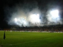Настаняват феновете на Локо в Сектор В на "Лазур" за финала
