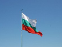 Психолози: Българите обичат страната, но мразят държавата
