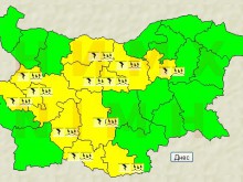 Жълт код заради гръмотевици и обилни валежи в Пловдивско