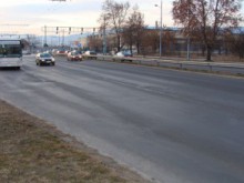 Частично мокри са пътните настилки в Пловдив и областта