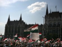 Протести срещу реформите на унгарското правителство