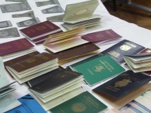 Разбиха работилница за фалшиви документи