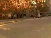 Полицаи хванати да нарушават закона за движение по пътищата (видео)