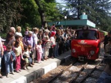 От днес децата ще се возят без пари на детската железница за 3 дни