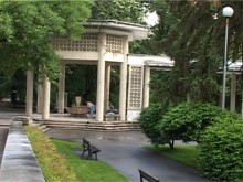 Търсят пари за Колонадата в Хисаря