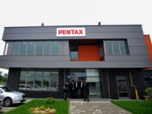 Pentax открива новото си предприятие в Пловдив