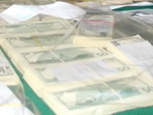 Погрешка преведоха 1,5 млн.долара на 55-годишен, той ги профука в казино