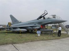Осъдиха офицер от армията за вземане на подкуп