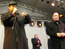 С празнична програма на площада пловдивчани посрещнаха 2008 година