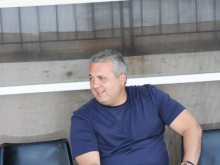Коко Динев остава в Локо до реванша с Витес?