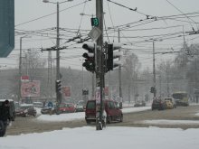 Нормализира се движението на кръстовището до ВСИ