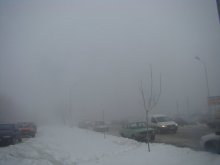 Гъста мъгла ограничава видимостта в Пазарджик